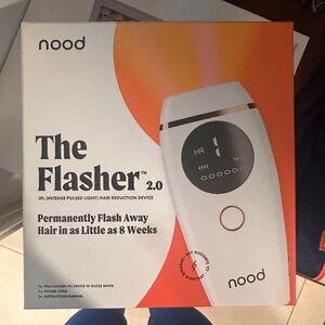 Never Used - New- The Flasher 2.0 IPL Hair Reduction Device - White